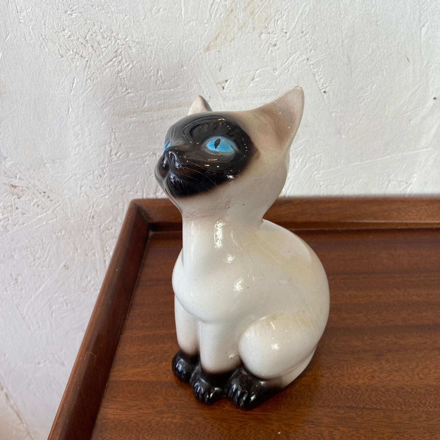 Kitsch Siamese Cat