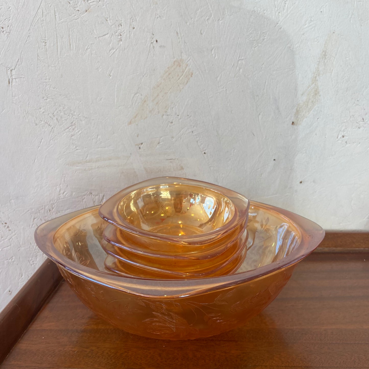 Iridescent Orange Fruit Bowl Set