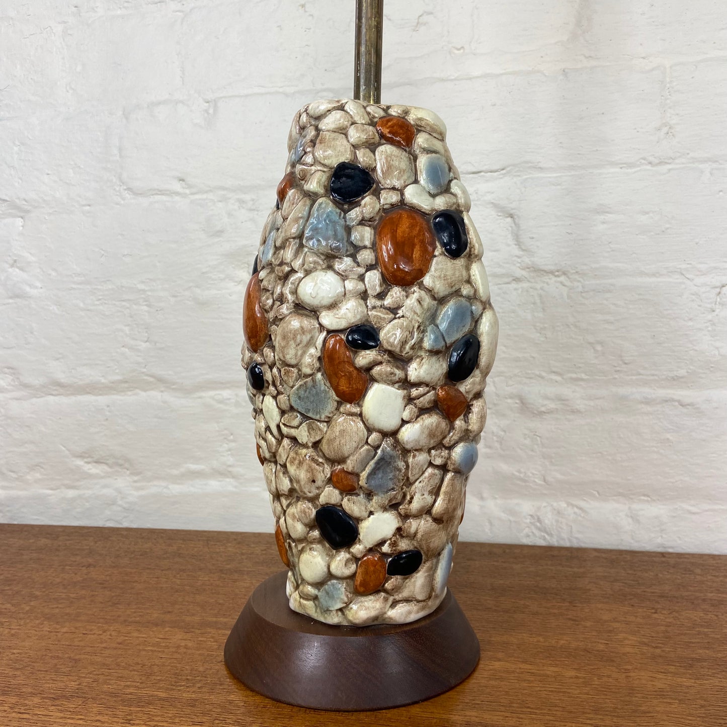Vintage Rare Sylvac Pebble Lamp