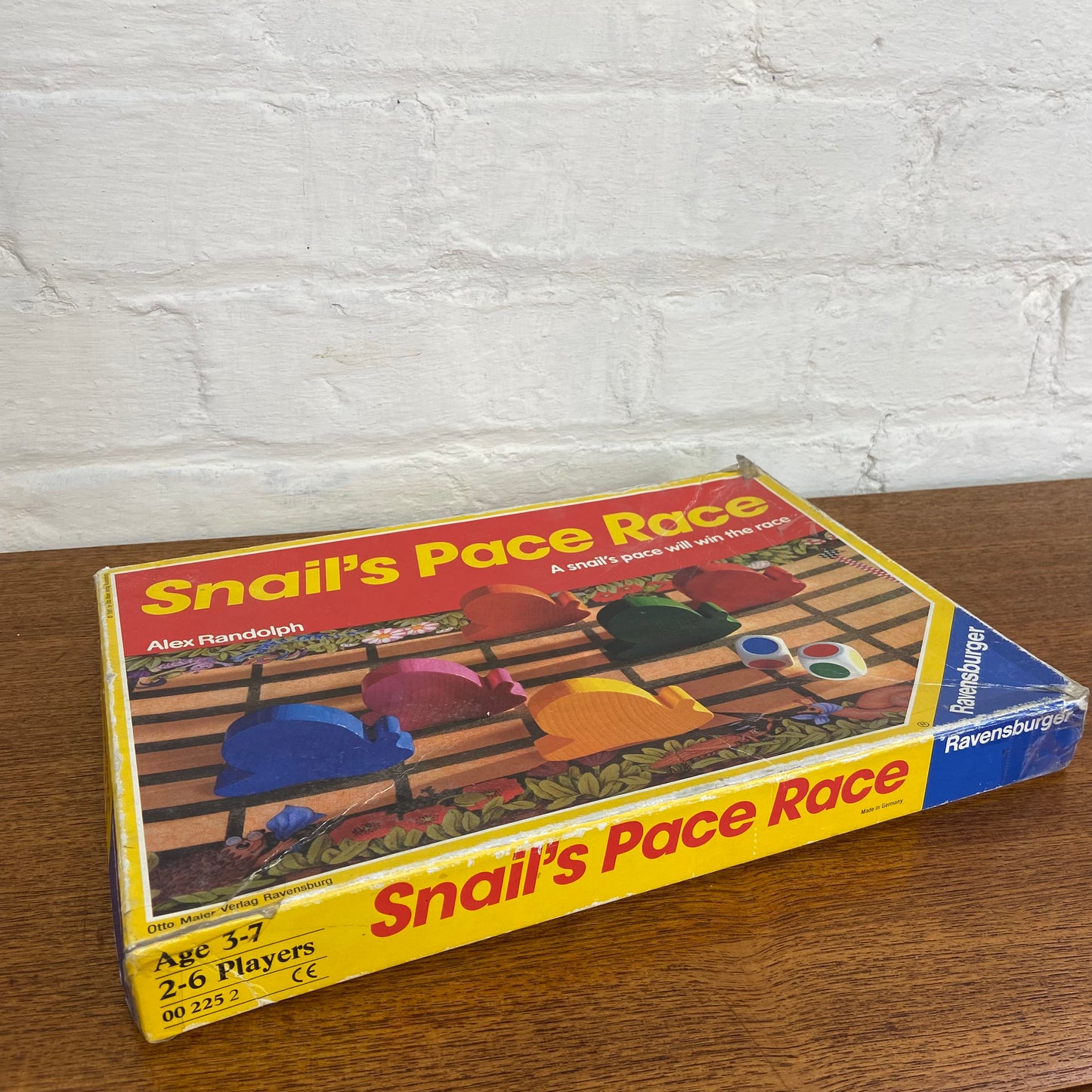 Vintage Snail’s Pace Race Game