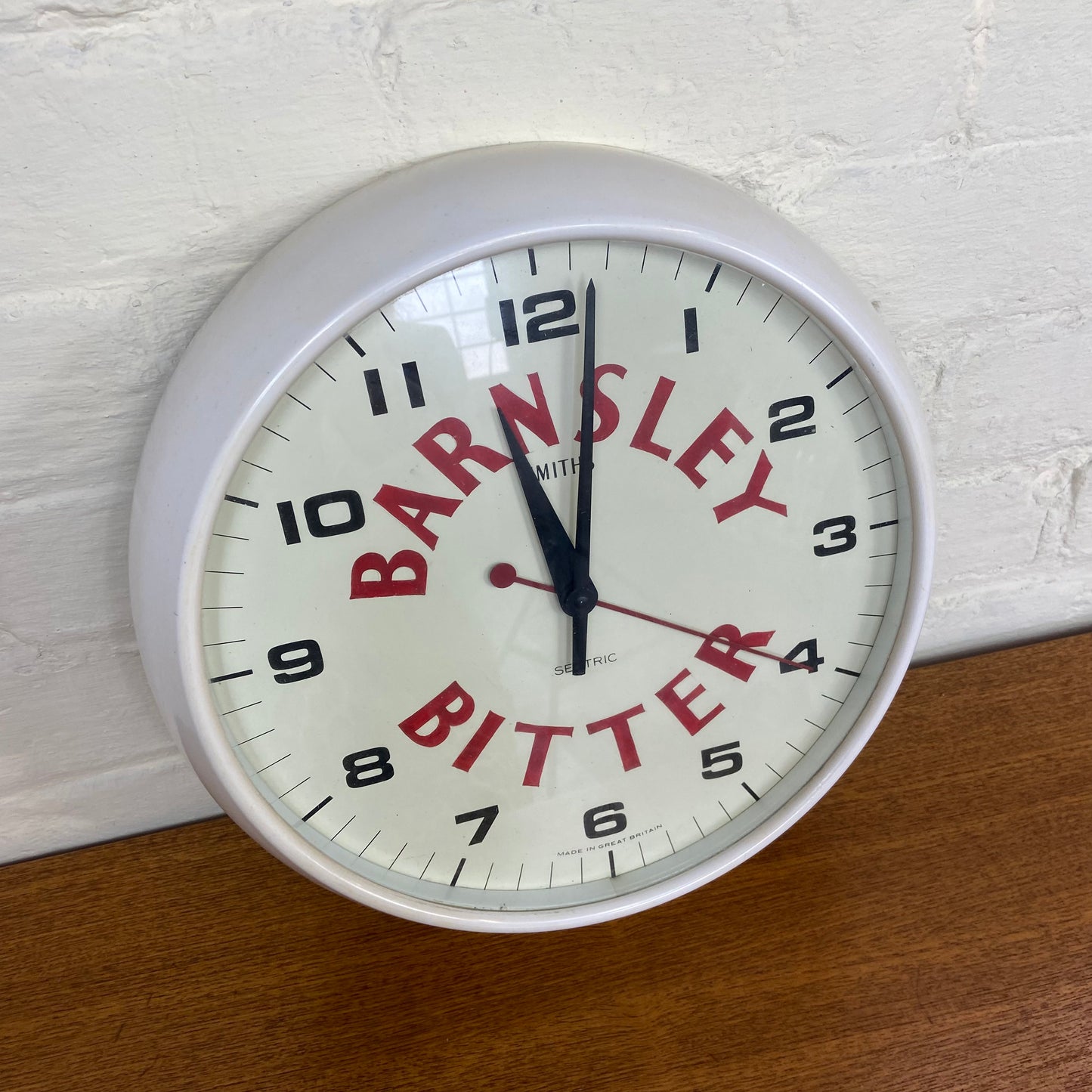 Vintage Barnsley Bitter Wall Clock *NOT WORKING